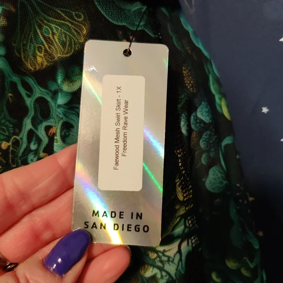 NWT Faewood Mesh Swirl Skirt - Picture 2 of 3